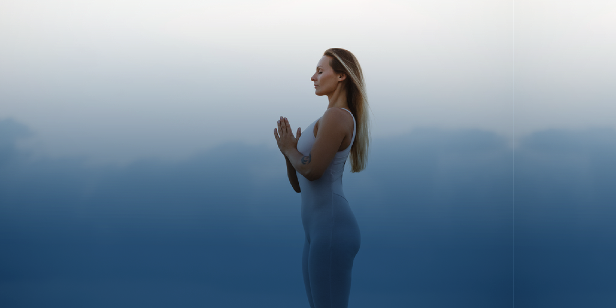 5 Simple Tactics to Stay Calm, Grounded & Connected During Stressful Times